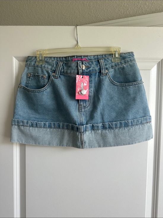 Edikted Dresses & Skirts - NWT Edikted Denim Mini Skirt with Cuffed Hem - Sz M- Light Blue
